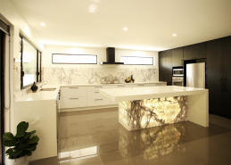 IOL_mint-nerang189